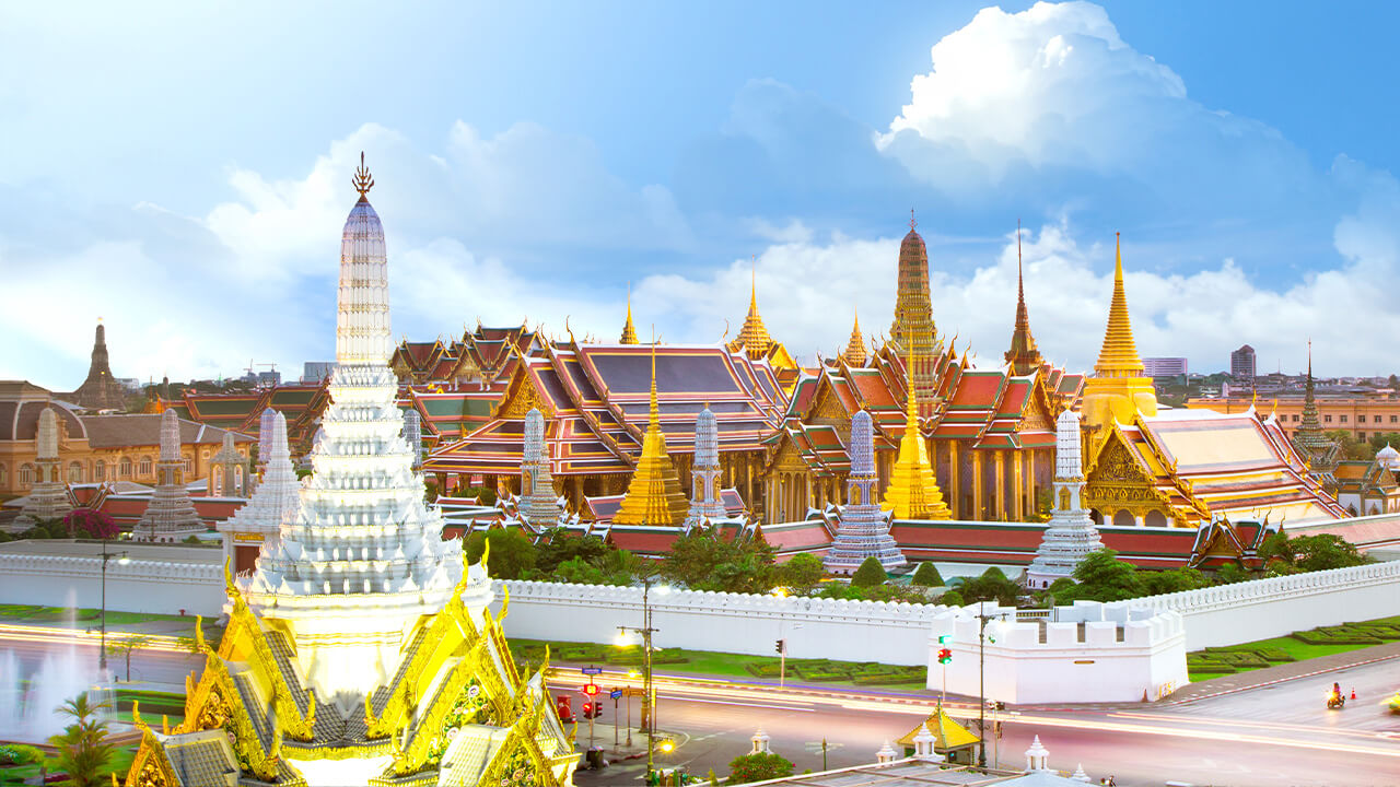 Hong Kong - Bangkok Round Trip Ticket