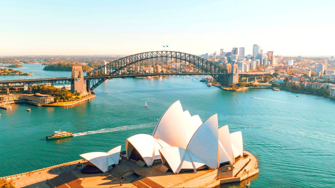 Hong Kong – Sydney
